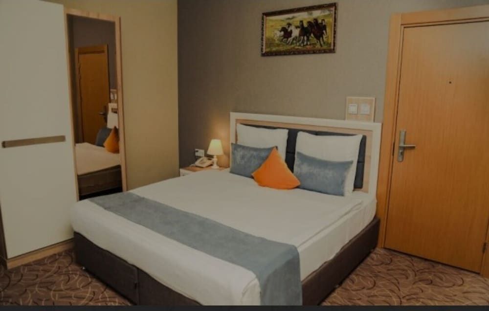 undefined Gold City Hotel Baku
