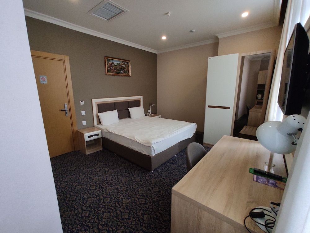 undefined Gold City Hotel Baku 6
