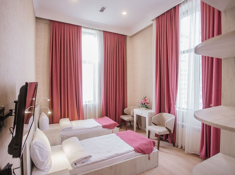 undefined Alfa Hotel & Hostel 2