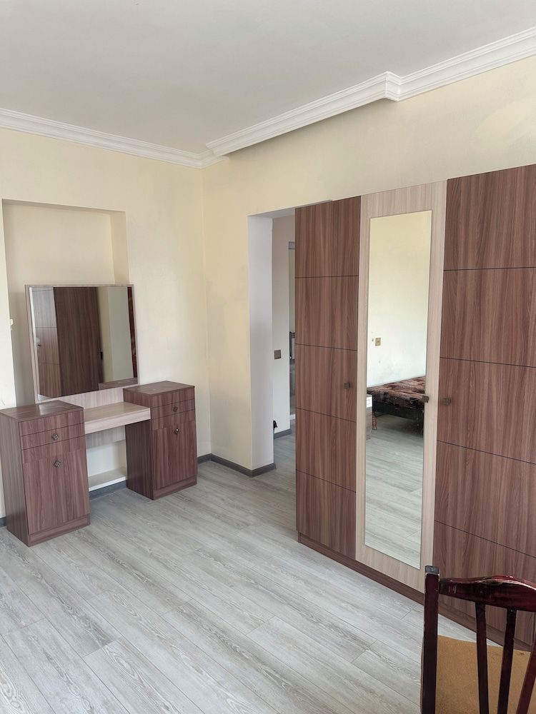 Rova Hotel/Hostel Basic Double or Twin Room 50