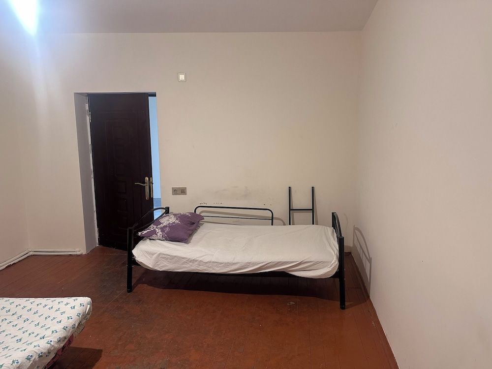 Rova Hotel/Hostel Economy Shared Dormitory, Multiple Beds, Non Smoking, Garden Area 2