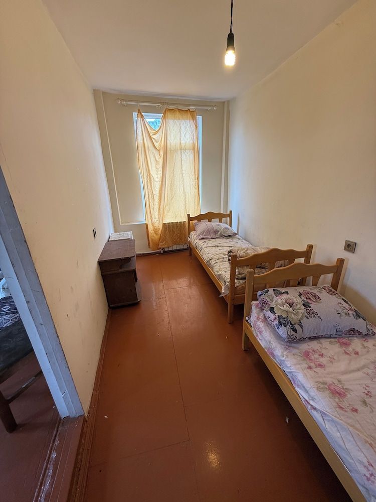 Rova Hotel/Hostel Economy Shared Dormitory, Multiple Beds, Non Smoking, Garden Area 20