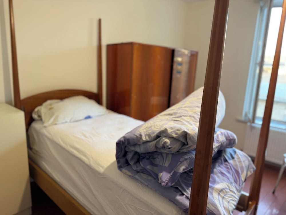 Rova Hotel/Hostel Economy Shared Dormitory, Multiple Beds, Non Smoking, Garden Area 7