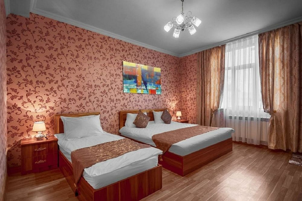 undefined Ariva Center Hotel 4