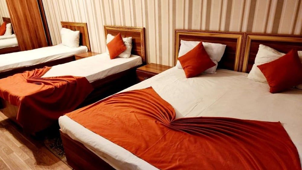 Ariva Center Hotel Basic Quadruple Room 3