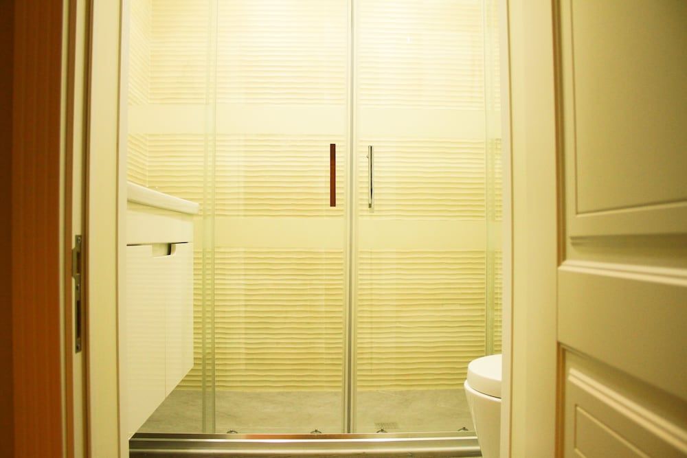 Citadel Boutique Hotel Standard Twin Room 8