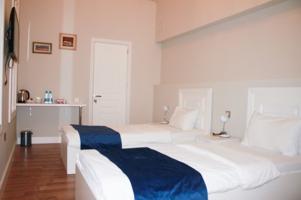 undefined Citadel Boutique Hotel 4