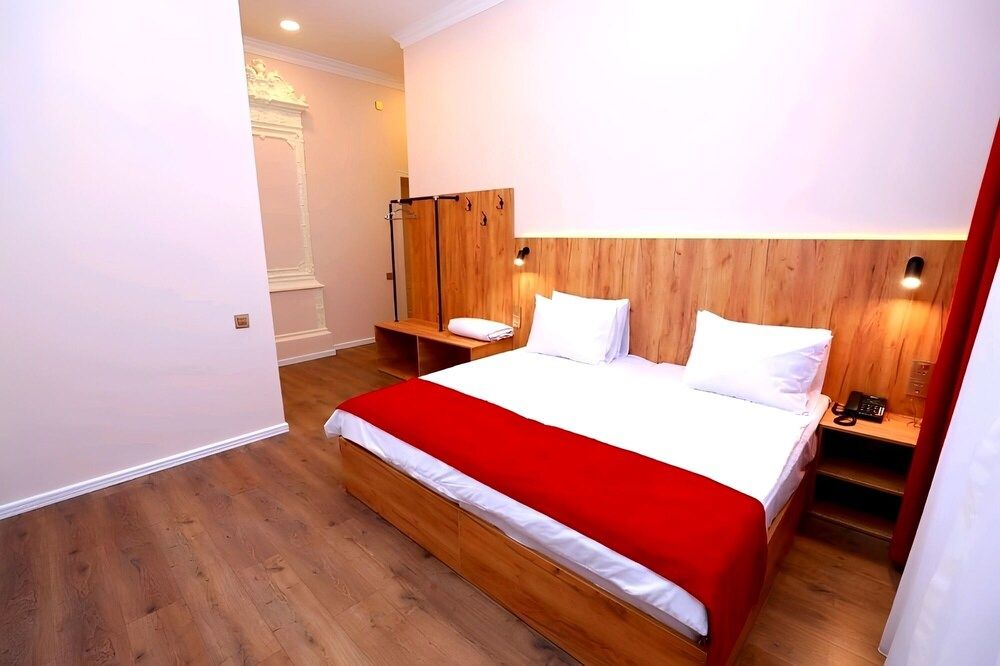 undefined Malakan Hotel