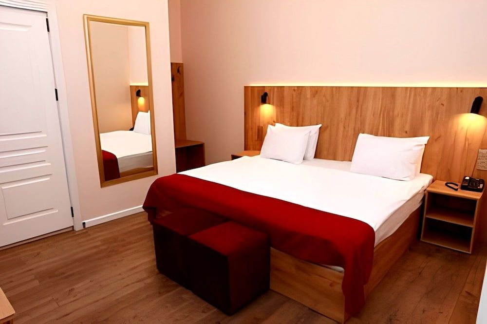 undefined Malakan Hotel 3