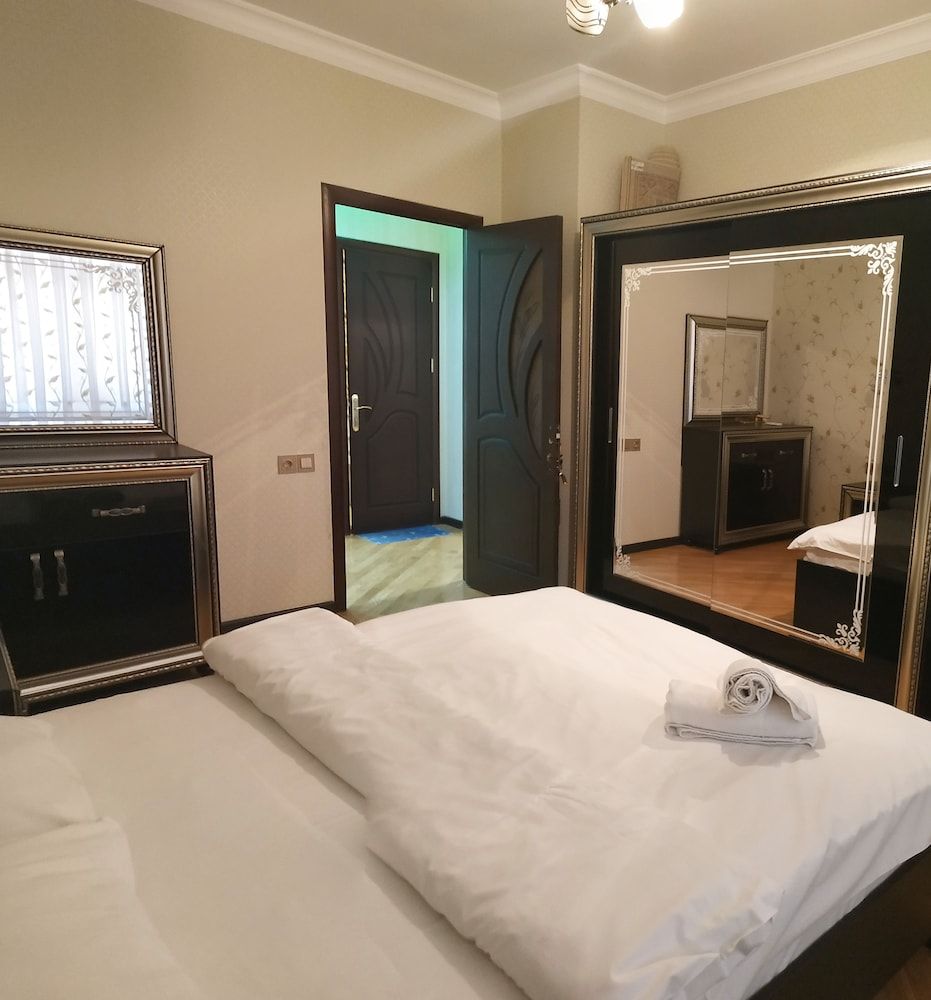 undefined Bakuvi Tourist Apartment B219 3