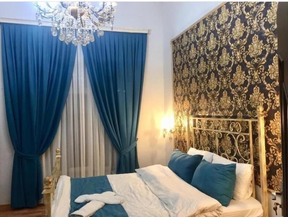 undefined Old Tower Hotel Baku 4