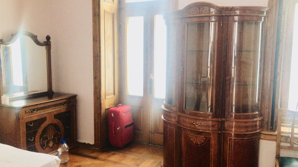 The Punjab Residency - Hostel Family Room, Balcony 3