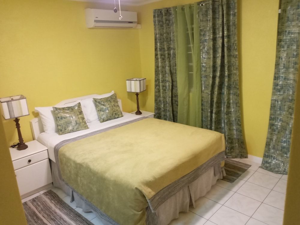 Deluxe Apartment (1 Bedroom)