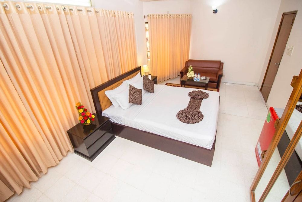 Hotel Suite Palace Business Single Room 2