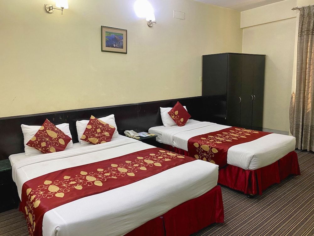 undefined Quality Inn 4