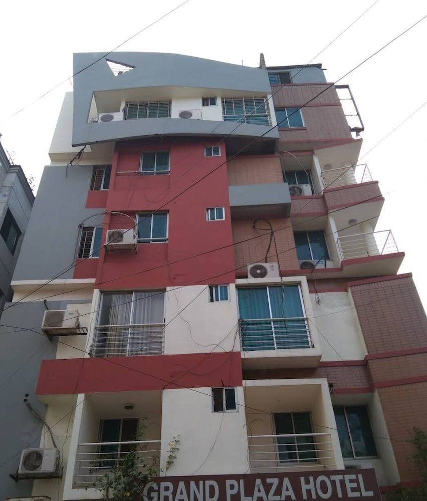 undefined Grand Plaza Hotel 2