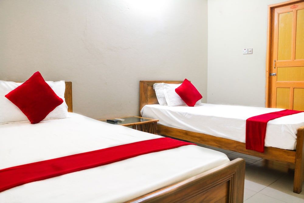 undefined Hotel Amirs