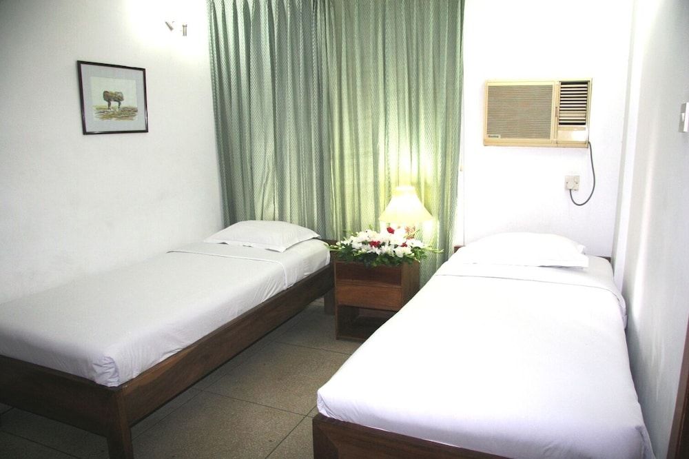 undefined White House Hotel 2