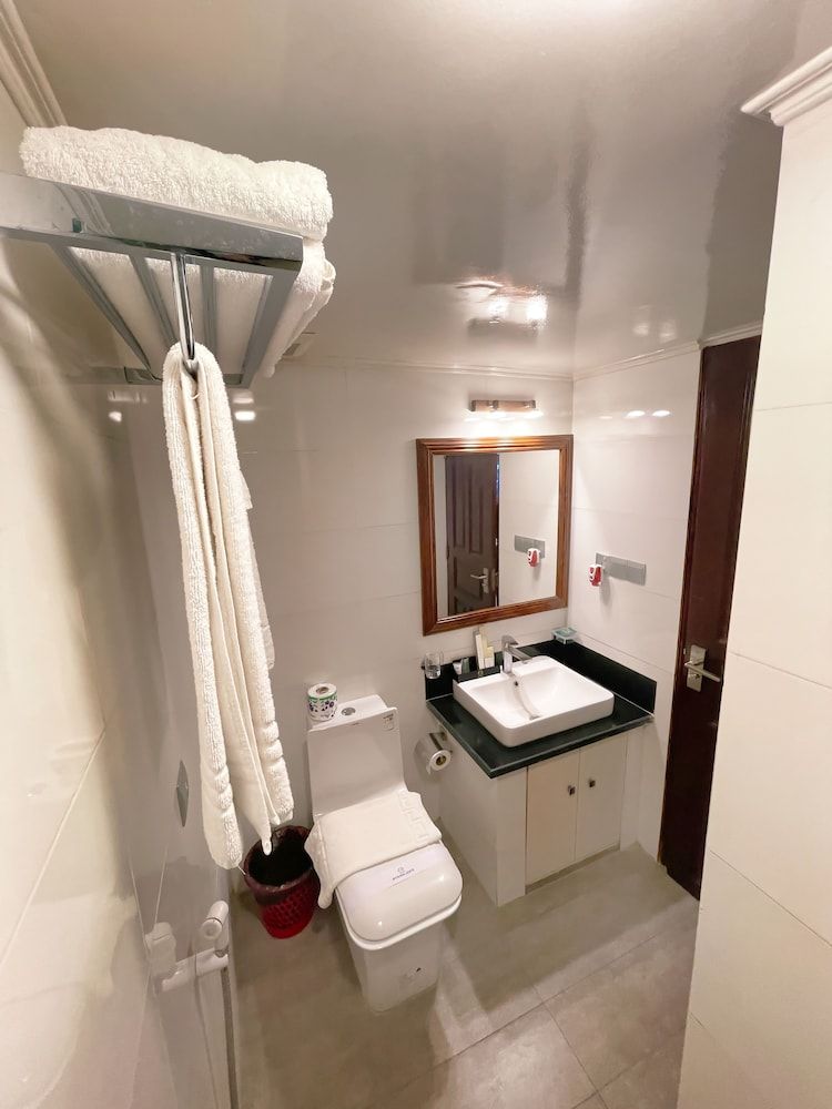 Nascent Gardenia Residence Deluxe Room 6