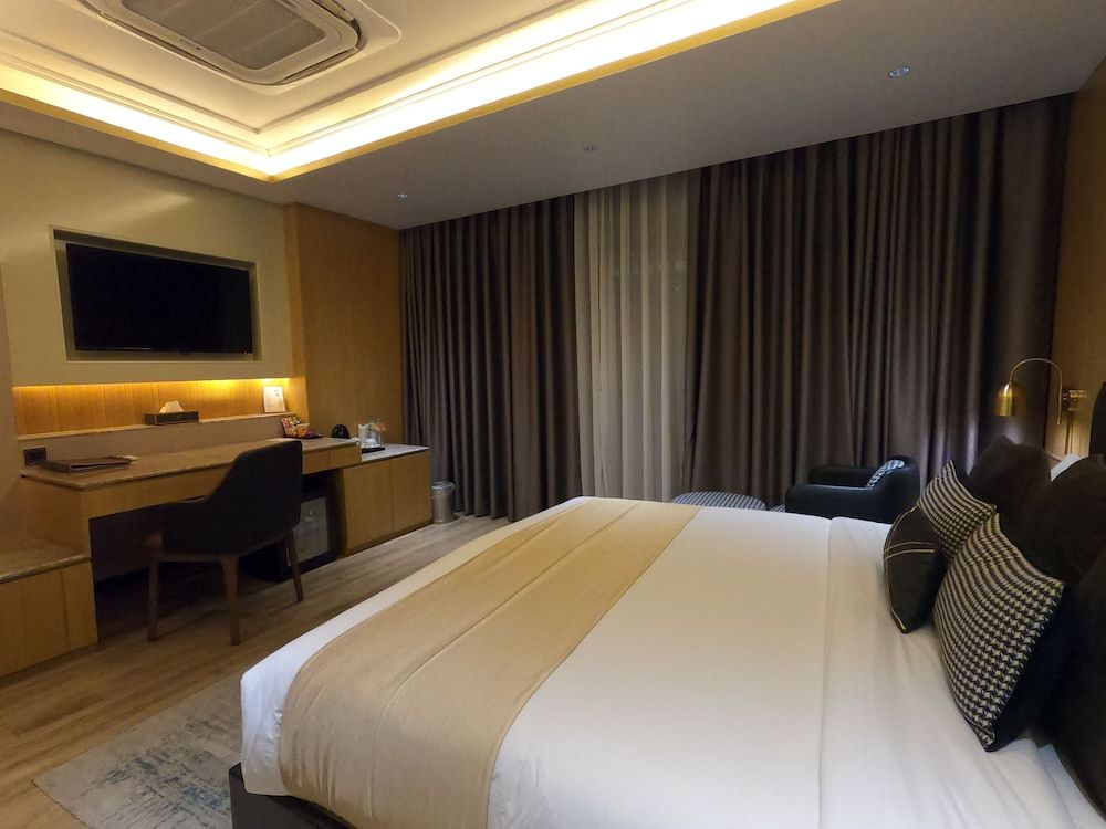 undefined The Zabeer Dhaka 10