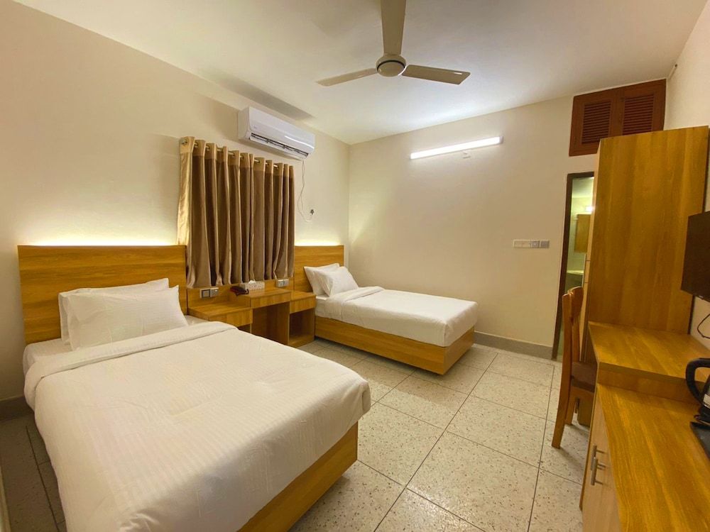 Crown Palace Residence