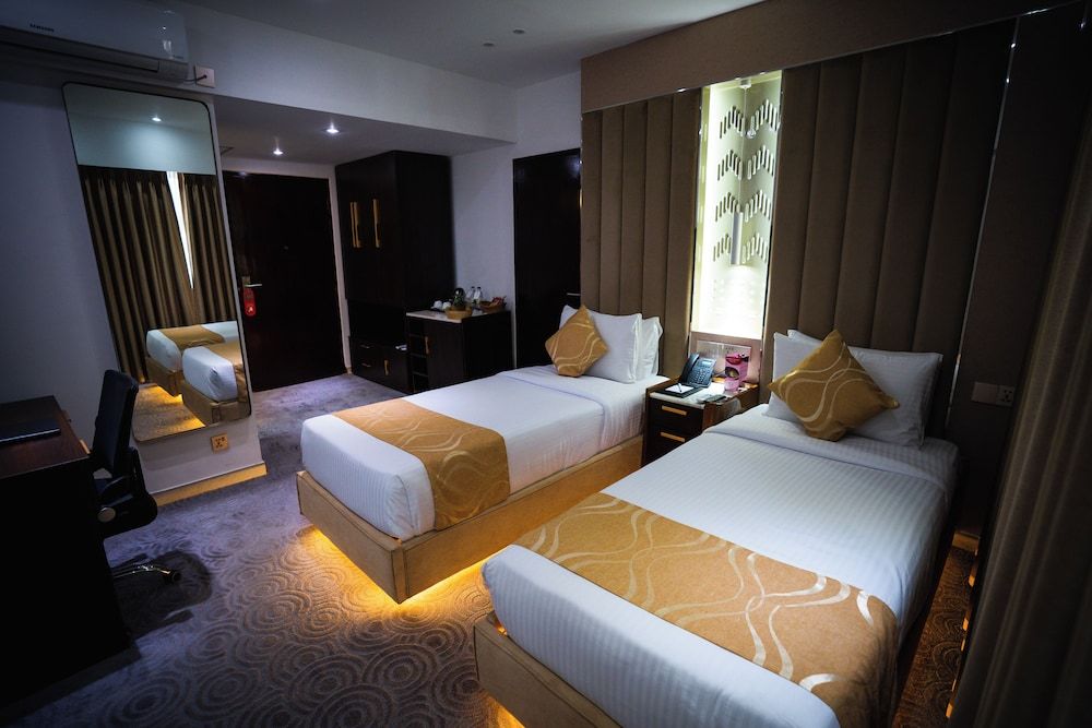 undefined Unique Regency Hotel