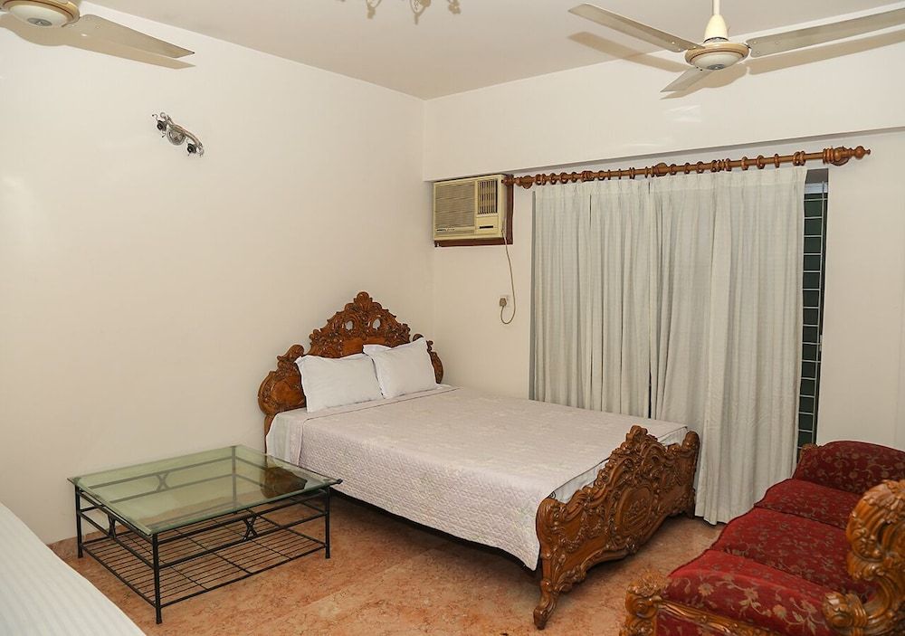 undefined Maya Service Apt 2