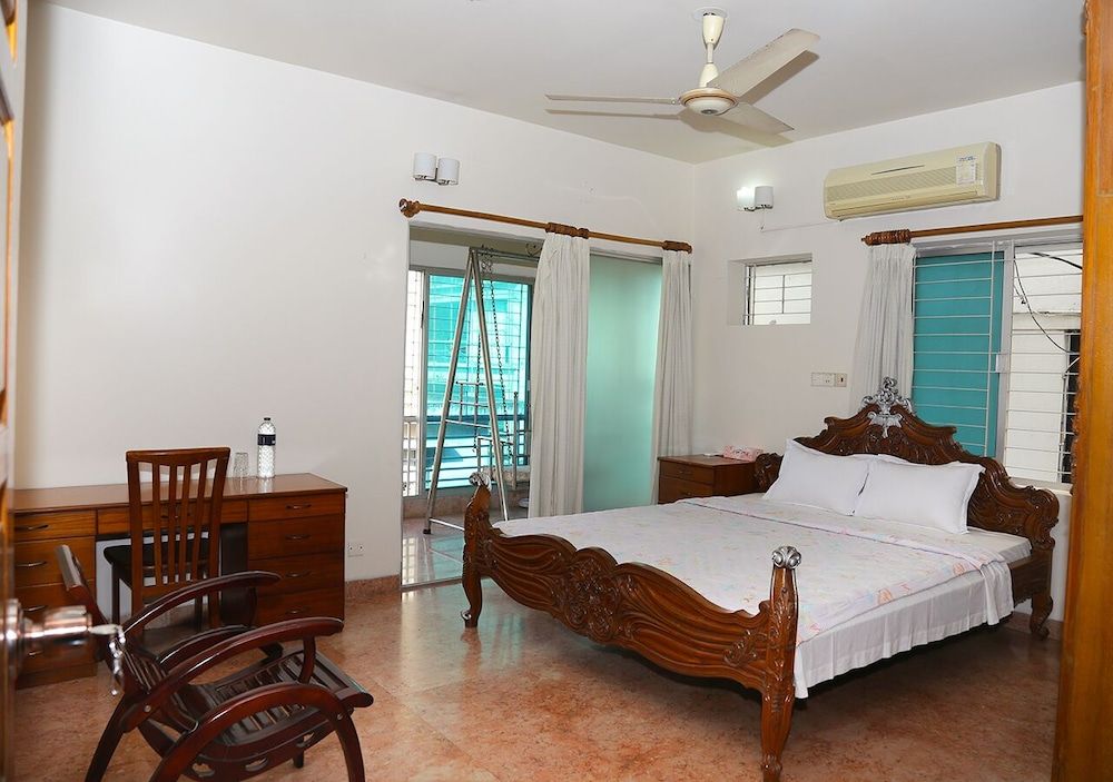 undefined Maya Service Apt 6