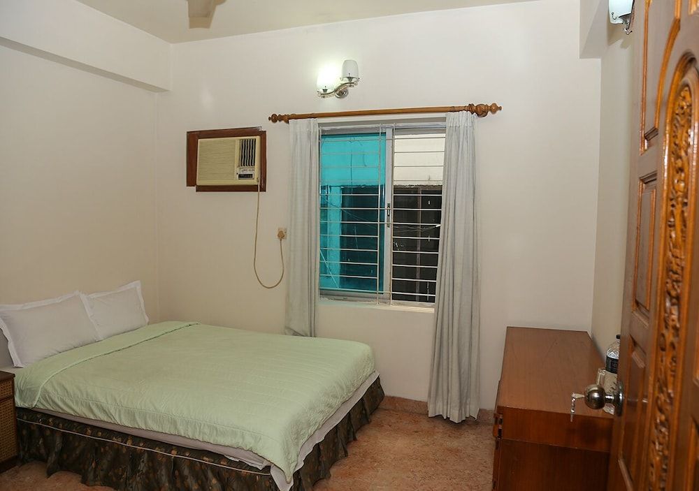 undefined Maya Service Apt 4