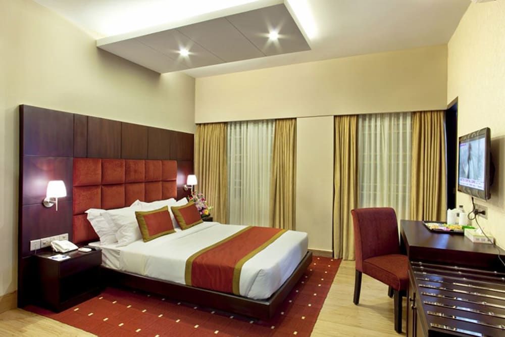 West Park Inn Premium Double Room 2