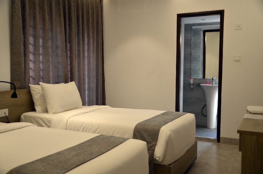 undefined Priyo Nibash Stylish Residential Hotel 10