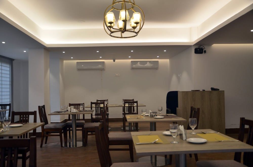 undefined Priyo Nibash Stylish Residential Hotel 9