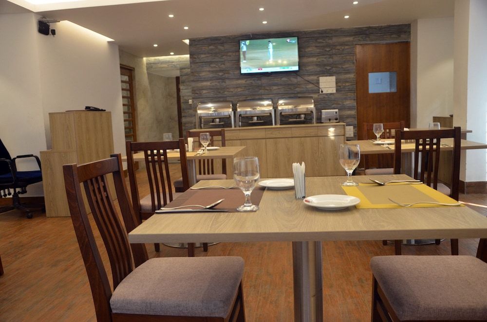 undefined Priyo Nibash Stylish Residential Hotel 8