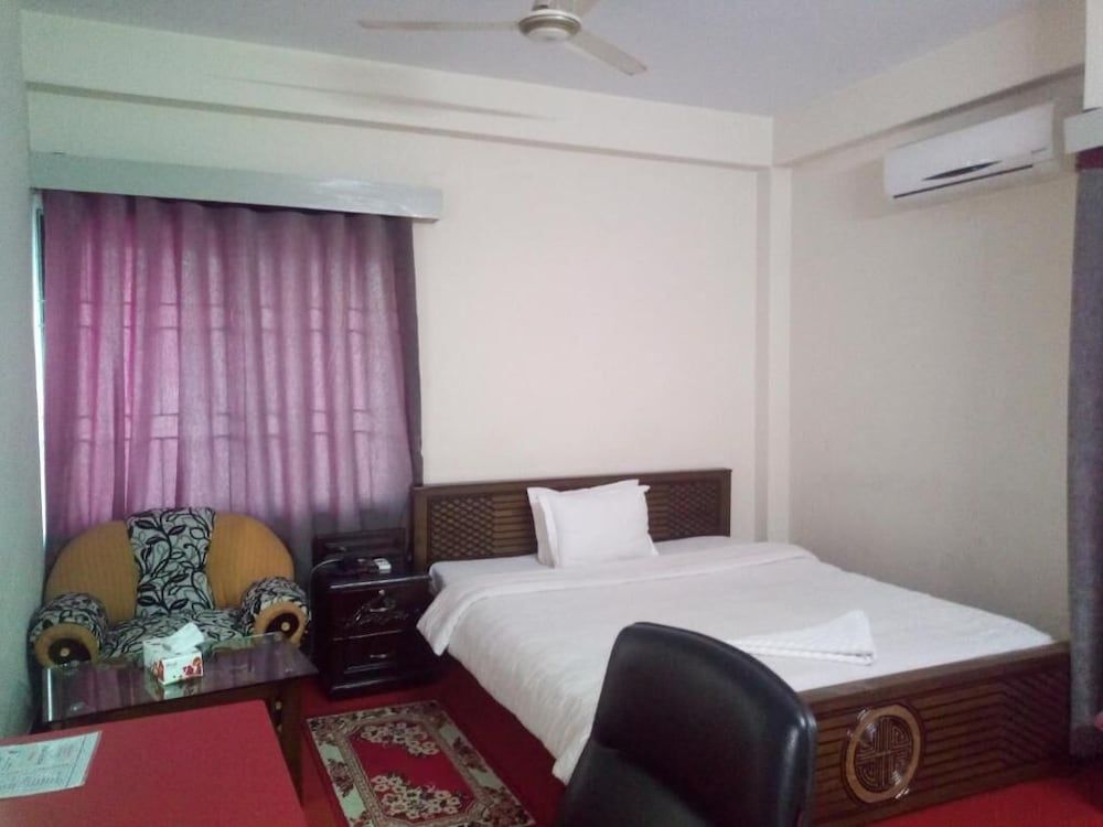 undefined Hotel Blue Bird