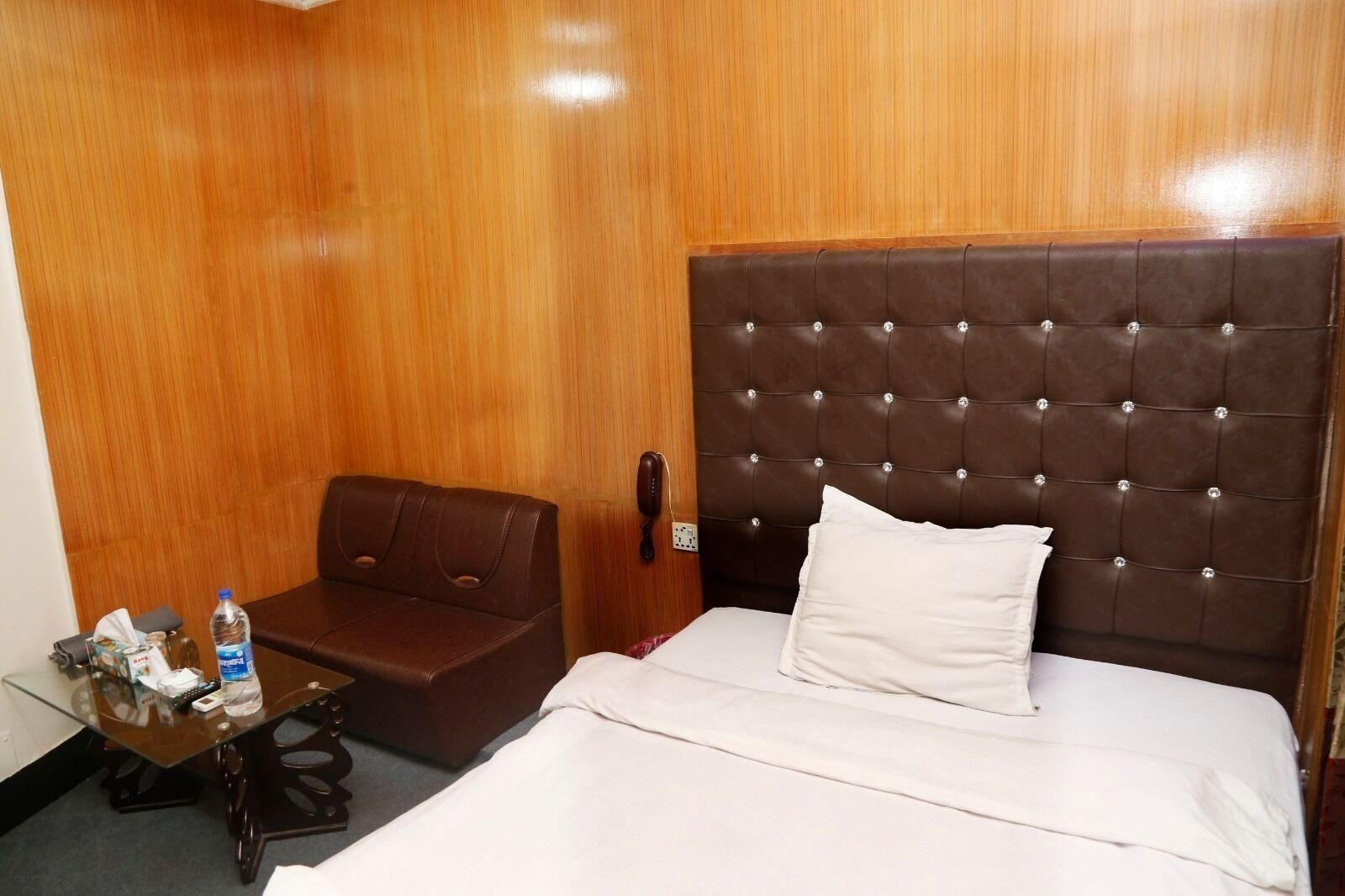 undefined Hotel Blue Bird 2