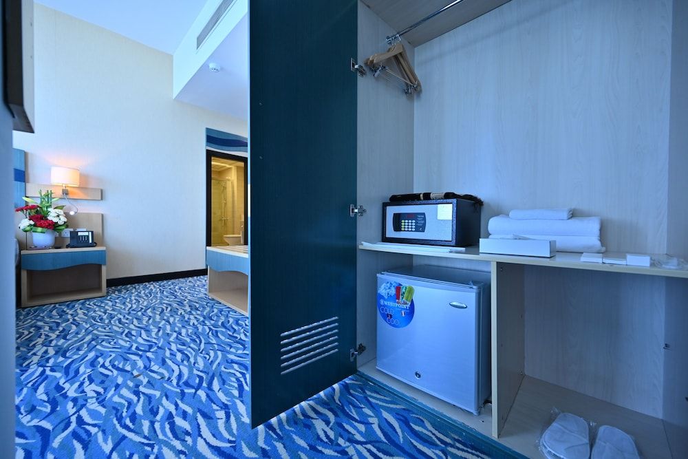 undefined Harbour Suites Hotel from Holiday Gulf Hotel