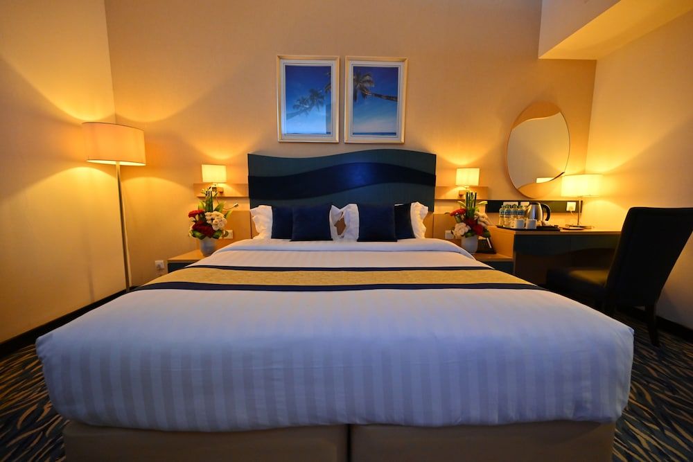undefined Harbour Suites Hotel from Holiday Gulf Hotel 5