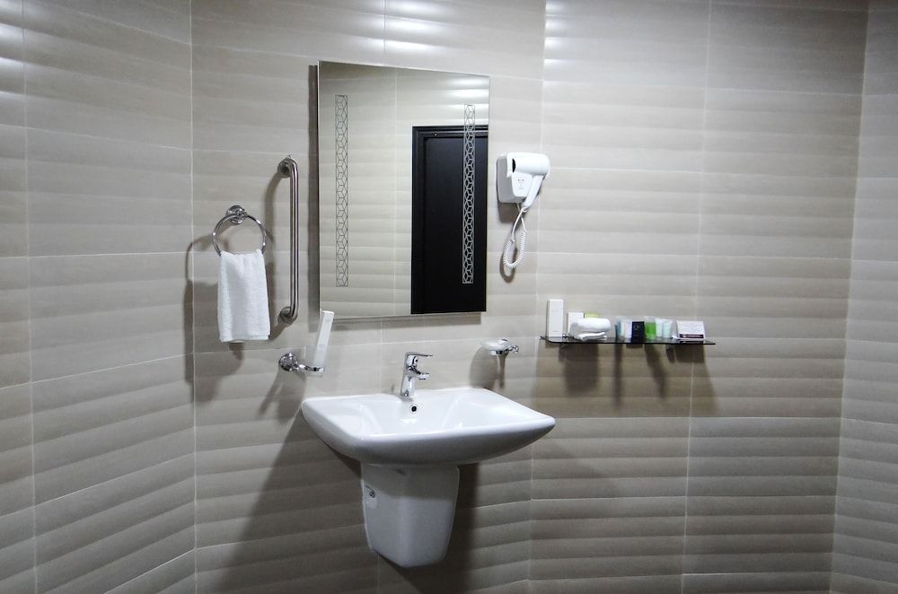 City Point Hotel Standard Double or Twin Room, 1 Bedroom 5