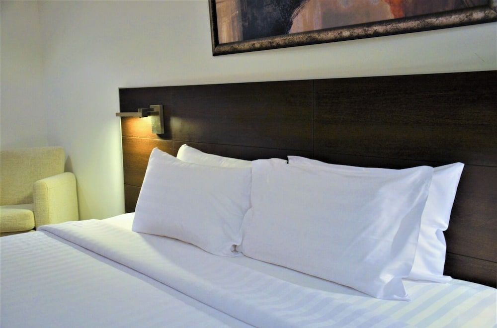 undefined Butterfly Residence 3