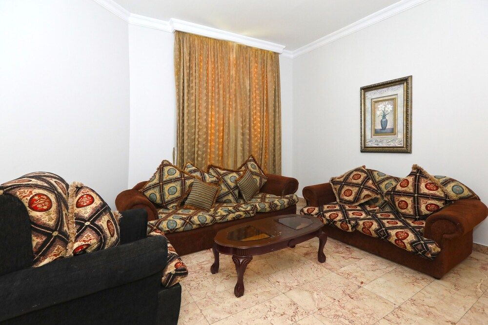 OYO 117 Al Jabriya Suites Apartment, 2 Bedrooms 9