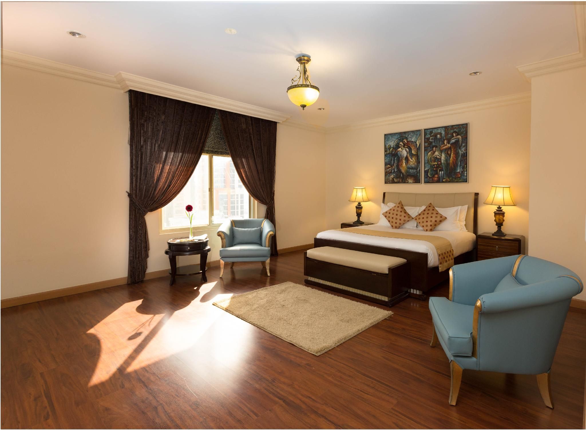 undefined Al Safir Hotel & Tower 7