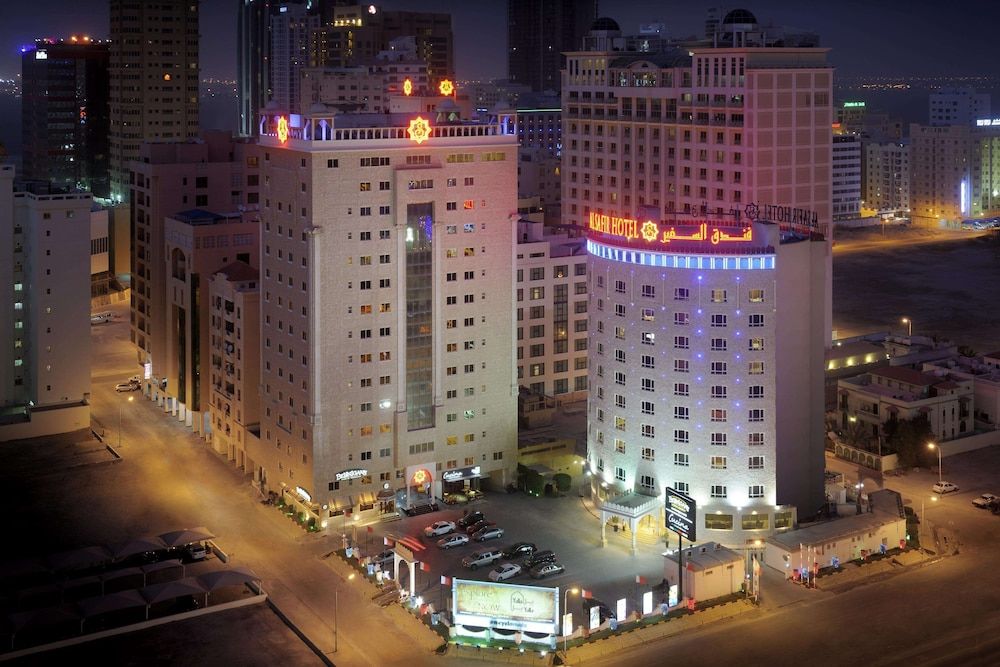 undefined Al Safir Hotel & Tower 3