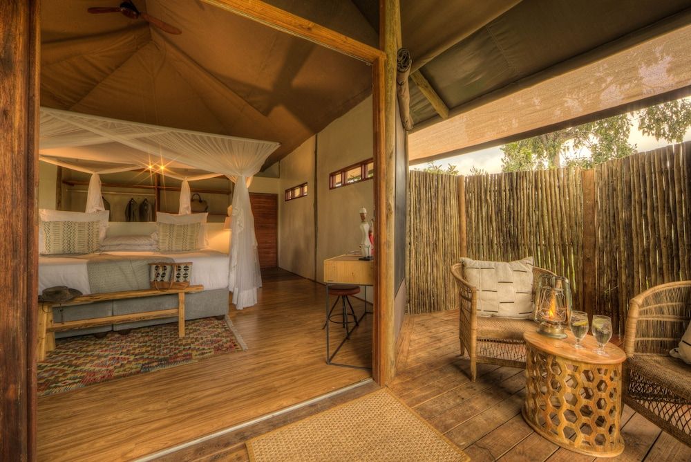 Nokanyana Luxury Tent 2