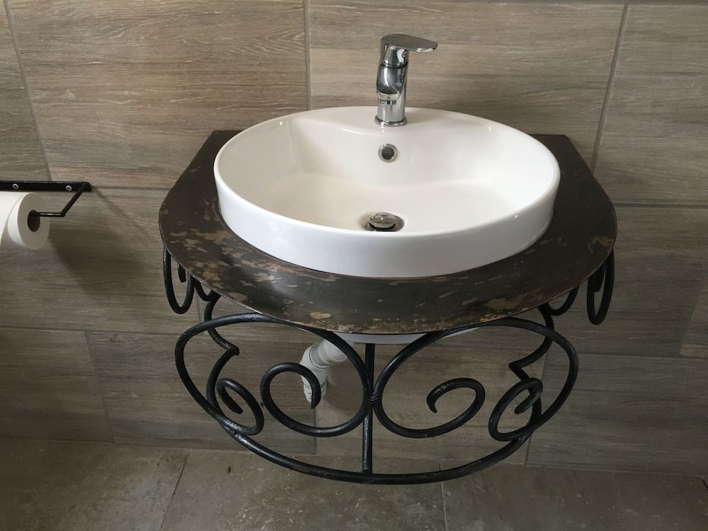 Parkview Hotel Standard Room, 1 Bedroom 6