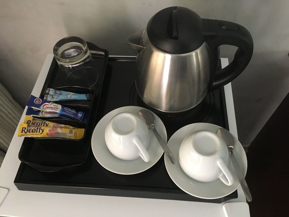 Parkview Hotel Executive Room 8