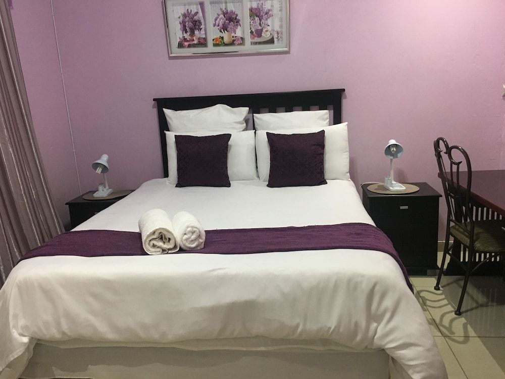 Blomsbed Inn Standard Double Room 3