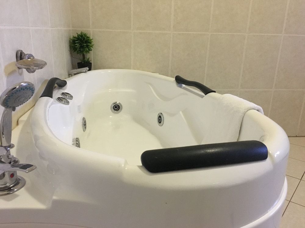 Blomsbed Inn Executive Double Room 11