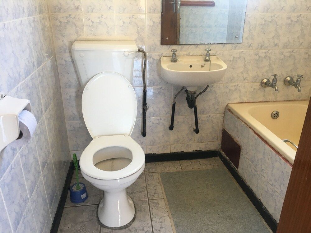 Tshesebe Stopover Motel Standard Double Room 3