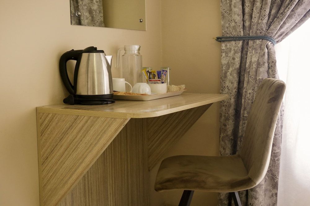 HAITHOMS TLOKWENG Basic Room 3