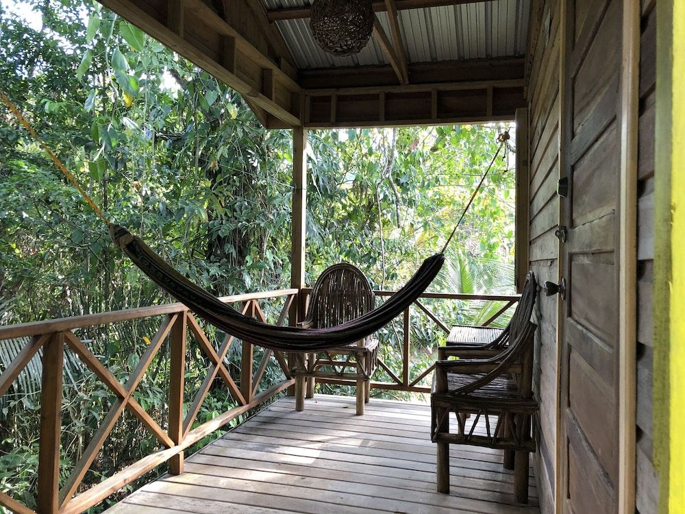 T.R.E.E.S Research Center and Eco Lodge Family Cabin (Jacamar) 3